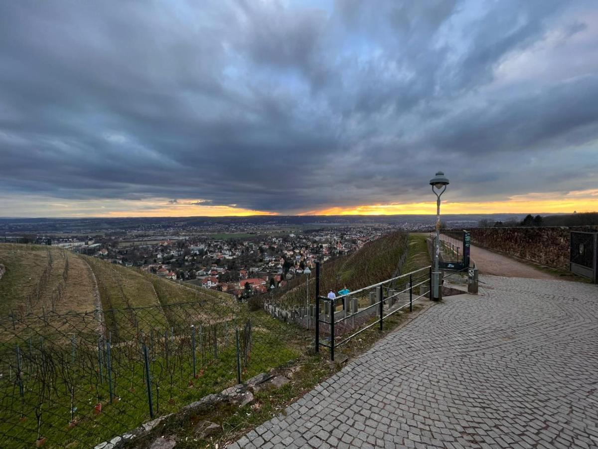 Alte Post Altwahnsdorf Apartment ราเดอบอยล์ ภายนอก รูปภาพ